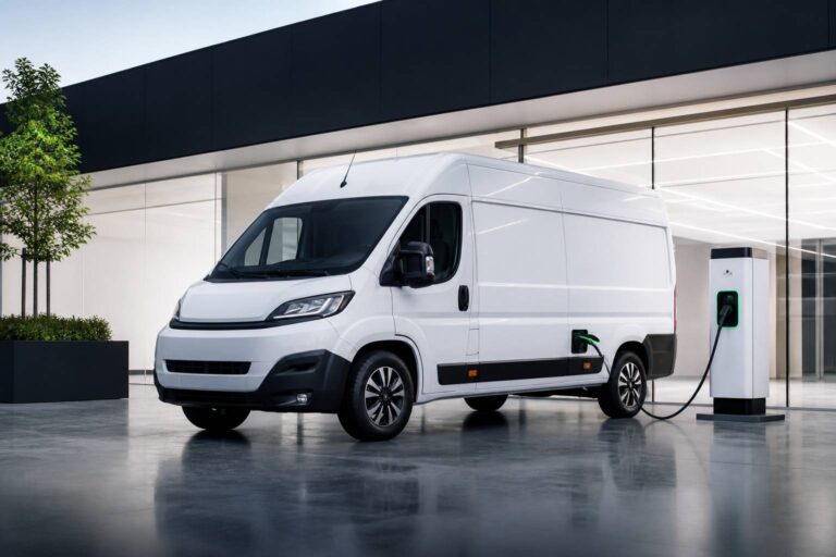 Renault Grand Kangoo : l&rsquo;avenir électrique du transport utilitaire