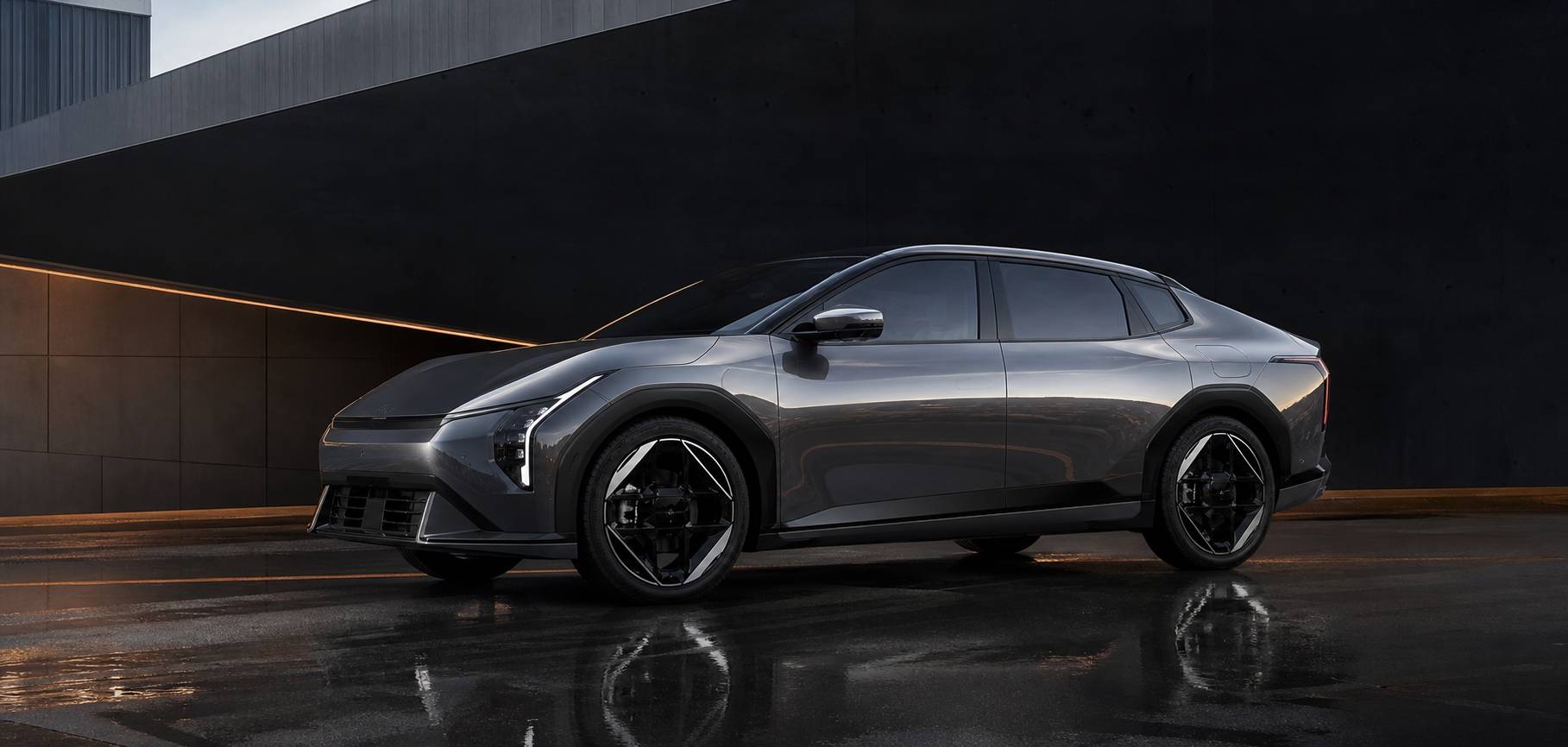 KIA EV4 : Découvrez la nouvelle génération électrique, KIA EV4 : design moderne et proportions