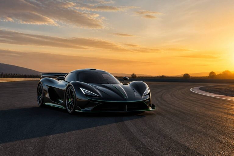 Porsche 918 Spyder : La Fusion Parfaite entre Performance et Innovation